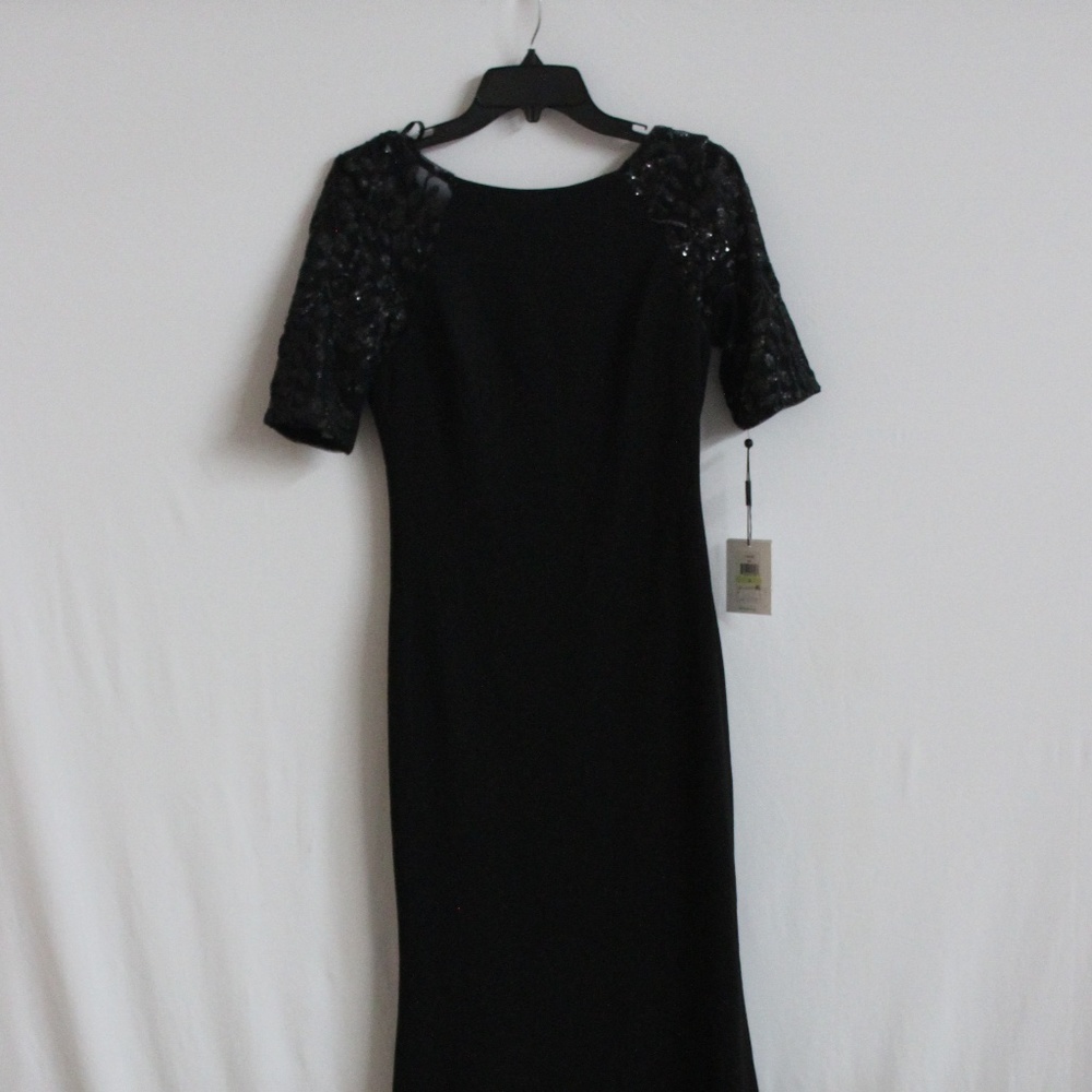 Calvin Klein Womens Sequined-Sleeve V-Back Gown